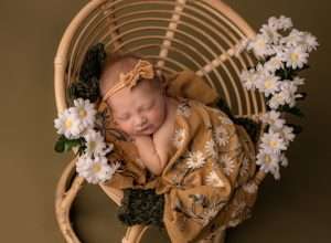 newborn photography in Columbus OH, newborn photographer near me, newborn photography Sunbury OH, Lewis Center OH baby photographer, newborn photography packages