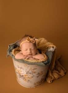 newborn photography Sunbury OH, Lewis Center OH baby photographer, newborn photography packages
