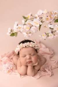 newborn photography Sunbury OH, Lewis Center OH baby photographer, newborn photography packages