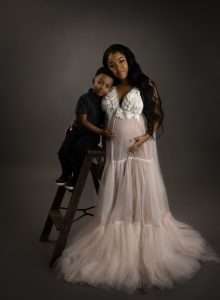 best maternity photographer Columbus OH, pregnancy photoshoot Columbus Ohio, professional maternity photos