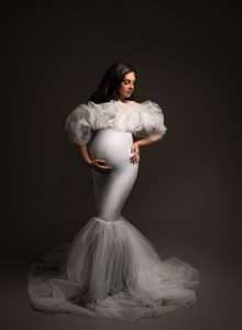 best maternity photographer Columbus OH, pregnancy photoshoot Columbus Ohio, professional maternity photos