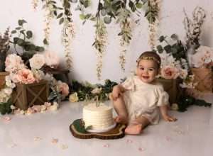 Columbus OH cake smash photographer, baby photography Columbus Ohio