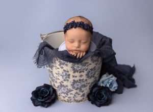 best newborn photography Columbus Ohio, newborn photographer near me, newborn photography packages