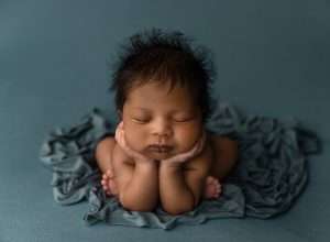 best newborn photography Columbus Ohio, newborn photographer near me, newborn photography packages