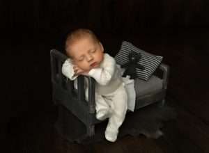 newborn photography Columbus OH, best Sunbury OH newborn portraits, baby portrait studio near me