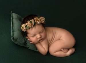 newborn portrait studio Columbus OH, Sunbury OH newborn photographer, newborn photography near me, newborn photography packages