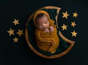 newborn portrait studio Sunbury OH, Upper Arlington OH newborn photographer, newborn photography near me