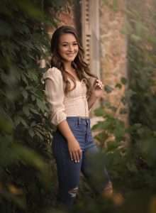 senior pictures columbus ohio. senior pics near me, Columbus OH senior portraits, graduation photos Columbus OH, Sunbury OH senior portrait photography