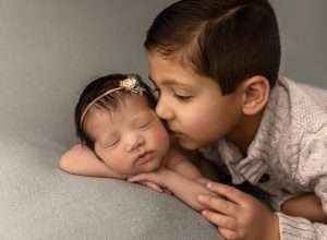 newborn portrait studio Sunbury OH, Upper Arlington OH newborn photographer, newborn photography near me