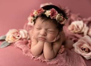 newborn portrait studio Sunbury OH, Upper Arlington OH newborn photographer, newborn photography near me
