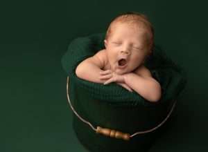 newborn portrait studio Sunbury OH, Upper Arlington OH newborn photographer, newborn photography near me