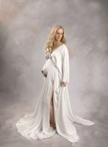 best maternity photographer Columbus OH, pregnancy photoshoot Columbus Ohio, professional maternity photos