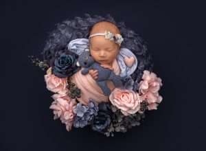 Columbus Ohio family photography, family photographer near me, newborn portrait studio Sunbury OH, Upper Arlington OH newborn photographer, newborn photography near me