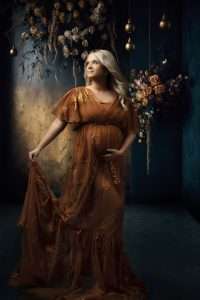 best maternity photography Columbus Ohio, maternity portrait studio near me, Sunbury OH maternity photographer