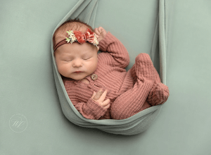 best newborn photographer Columbus Ohio, baby photographer near me